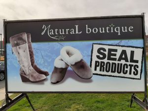 natural boutique sign